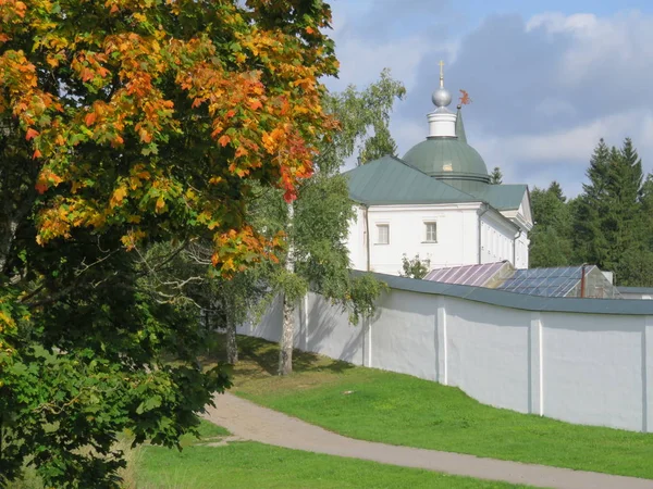 Rusya Valdai Iversky Manastırı Katedrali — Stok fotoğraf