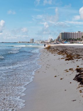 Karayip plaj ve turkuaz Cancun, Playa delfines, Quintana Roo, Meksika, 7 Eylül 2018 yılında bir cennet peyzaj için