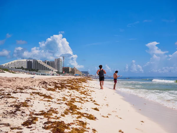 Karibikstrand Und Türkisfarbenes Meer Für Eine Paradiesische Landschaft Cancun Playa — Stockfoto