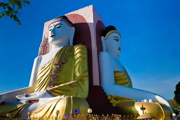 Seated Buddhas Kyaik Pun Pagoda Bago Myanmar — Stock Photo, Image