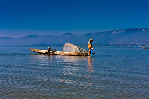 Vissers Het Inlemeer Taunggyi Myanmar — Stockfoto