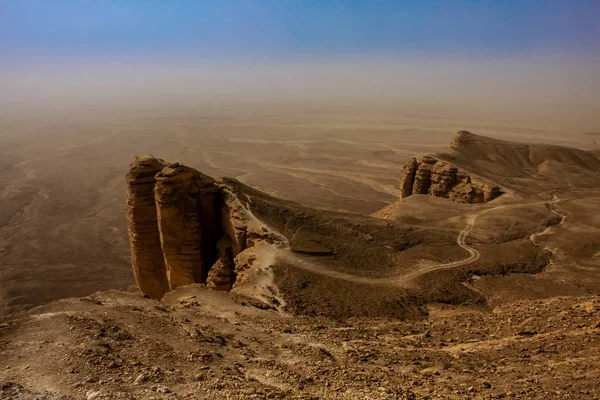 Dünya Nın Kenarı Riyad Suudi Arabistan Yakınlarındaki Popüler Bir Turistik — Stok fotoğraf