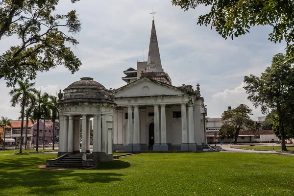 St. George Kilisesi, Malezya'nın Penang şehrinde bulunan 19..