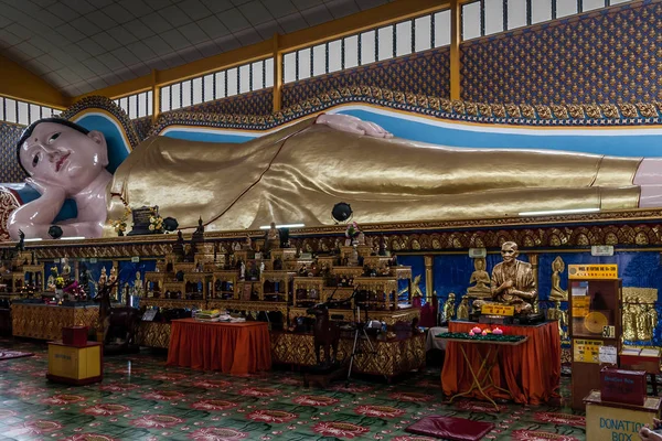 Reclining Buddha Wat Chayamangkalaram Chayamangkalaram Buddhist Temple Thai Temple Pulau — Stock Photo, Image