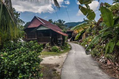 Penang Adası'nda tipik bir Malaya ev