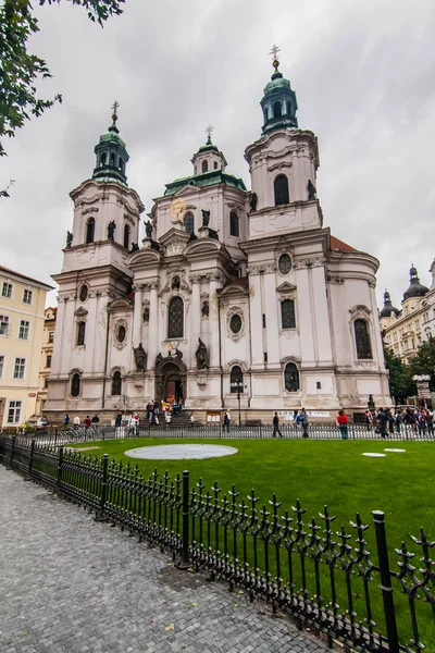 Kostel Svatého Mikuláše Staroměstské Náměstí Praha — Stock fotografie