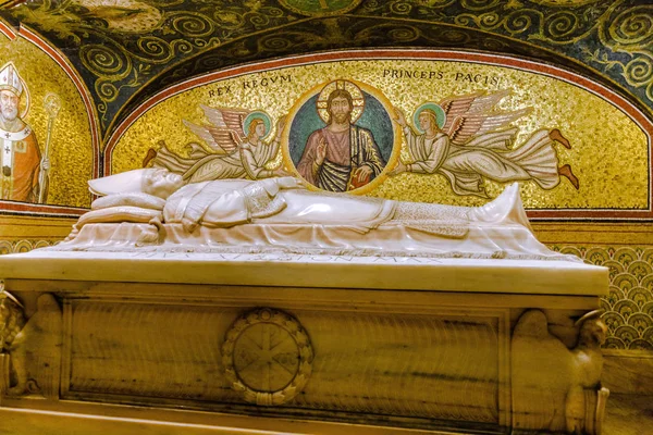 Das Grab Des Papstes Pius Der Päpstlichen Grotte Der Petersbasilika — Stockfoto