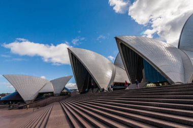 Sydney Opera Binası