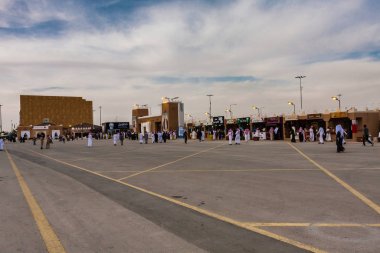 Janadriyah Festival Village'ın içinde, Riyad