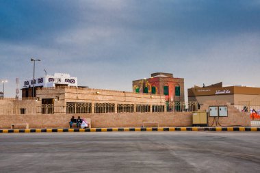 Janadriyah Festival Köyü'nün İçinde