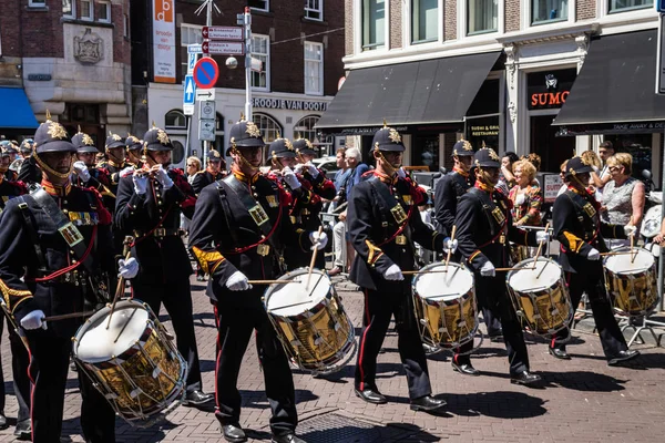 Orquestra Militar Uniforme Cerimonial Tradicional Apresentando Marchando Desfile Dia Dos — Fotografia de Stock