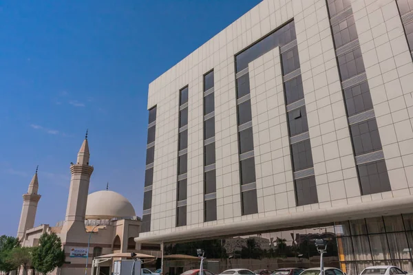 Grand Plaza Dhabab Hotel Sheikh Ali Fahd Masjid Murabba Riad — Foto de Stock