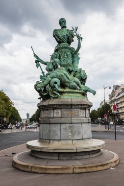 Francis Garnier anıtı, Paris