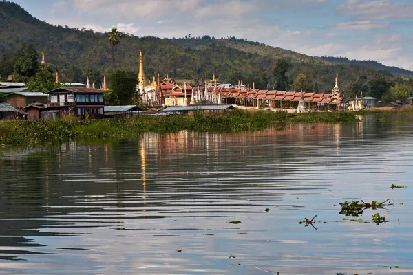 Tharkong Pagoda Bij Sagar Village Taunggyi Myanmar — Stockfoto