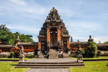 Taman Ayun Tapınağı 'nın kapısı, Bali, Endonezya