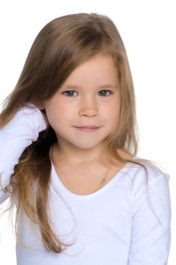 Küçük kız düşündüğü.