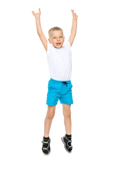 Kleiner Junge springt — Stockfoto
