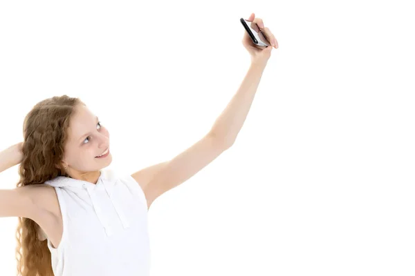 Sevimli küçük kız selfie yapma — Stok fotoğraf