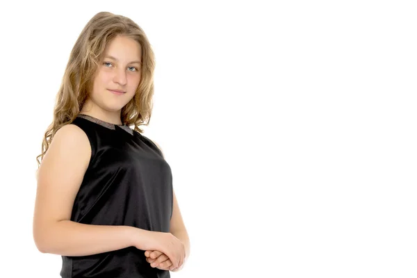 Una adolescente en un vestido corto . — Foto de Stock