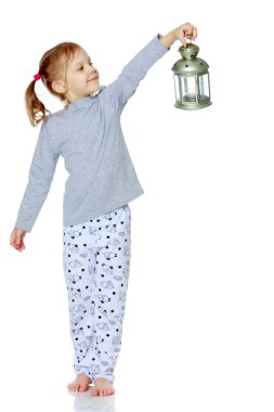 küçük kız pijamaları.