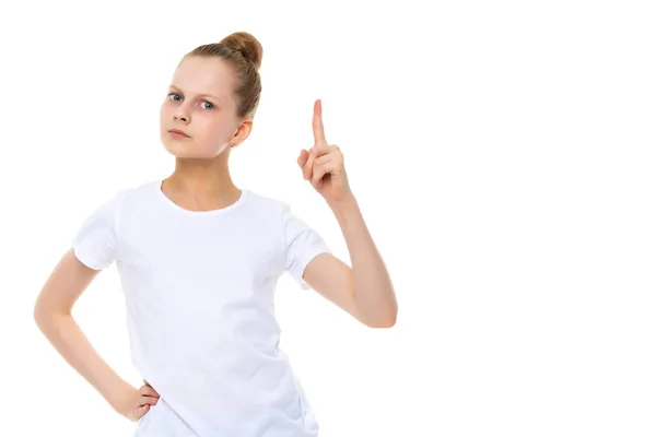 Chica adolescente sostiene un pulgar hacia arriba —  Fotos de Stock