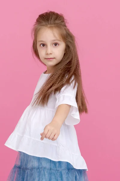 Bellissima Bambina Primo Piano Concetto Bellezza Moda Infanzia Felice — Foto Stock