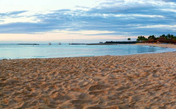 Panorama magnifique mer et la plage . — Photo