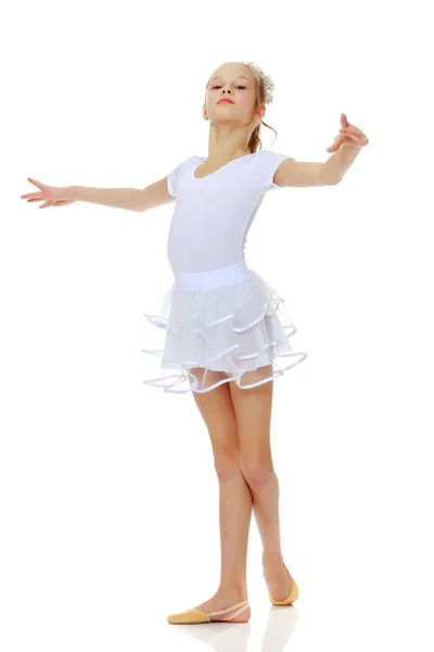 Niña en el maillot de gimnasia . — Foto de Stock