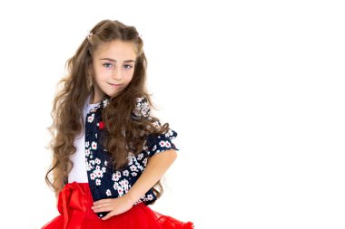 Uzun ipek saçlı güzel okul kızı..