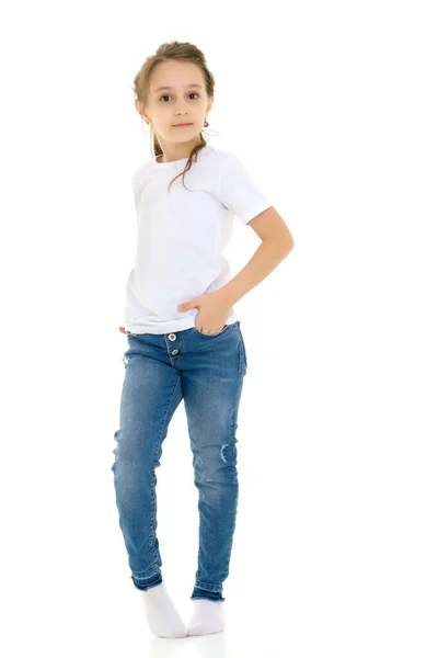 하얀 셔츠를 입은 소녀와 반 바퀴를 서 있는 파란 기수 — 스톡 사진