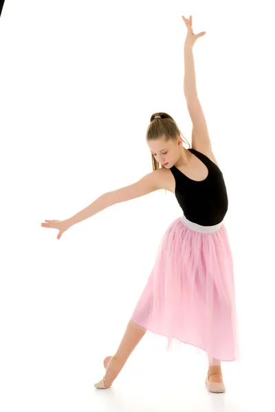 Chica elegante gimnasta realizar ejercicio de gimnasia rítmica. —  Fotos de Stock
