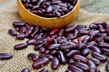 kırmızı fasulye çuvalı