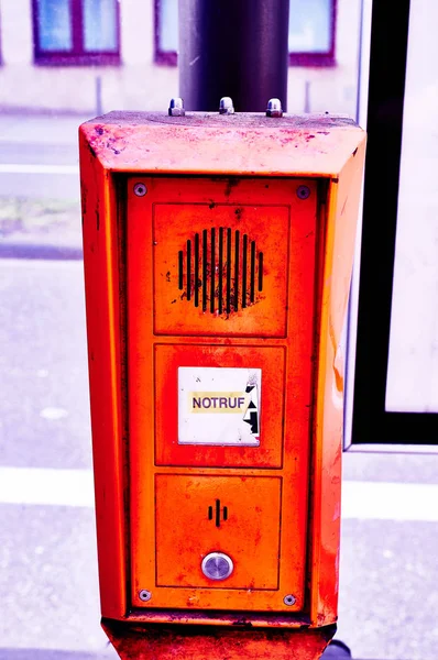 Noodtelefoon Bij Een Stop Met Noodknop — Stockfoto