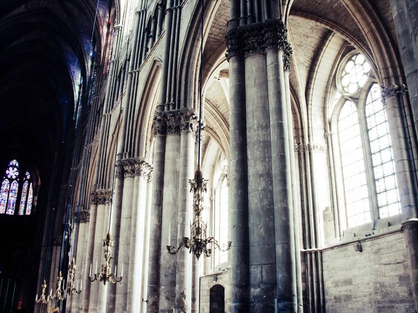 Innenraum Der Notre Dame Paris Frankreich Europa Mit Kirchenfenstern Und — Stockfoto
