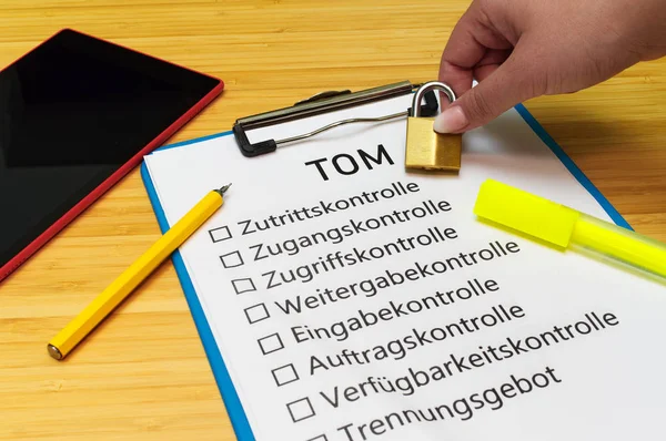 Plaat Met Inscriptie Tom Technisch Organisatorische Manahmen Het Engels Technisch — Stockfoto