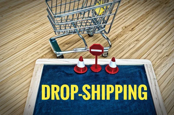 Blackboard Shopping Cart Drop Shipping — Stock Photo, Image