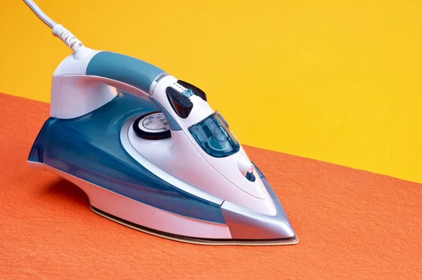 Portakal Tekstil Kumaş Pamuk sarı arka plana sahip modern mavi elektrik demir