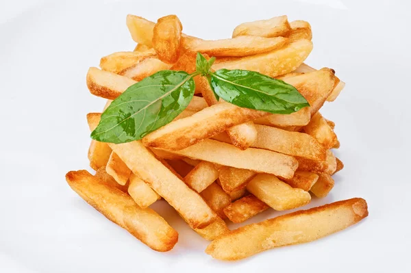 Cocinado Grasa Palitos Papas Fritas Amarillas Con Hojas Albahaca Verde —  Fotos de Stock