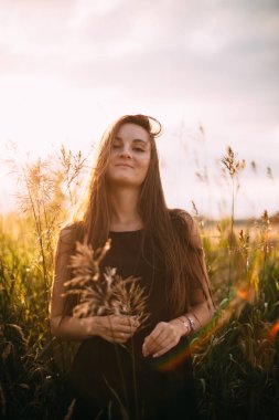 Genç kız güzel bir şapka portre portre