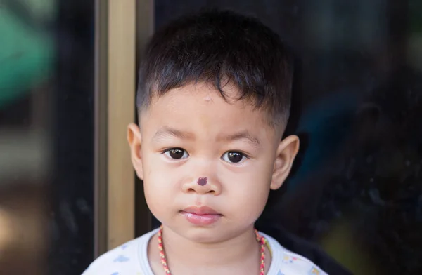 Foto Primer Plano Niño — Foto de Stock