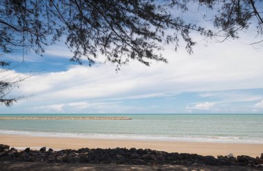 Chao Samran Plajı 'ndaki plaj.