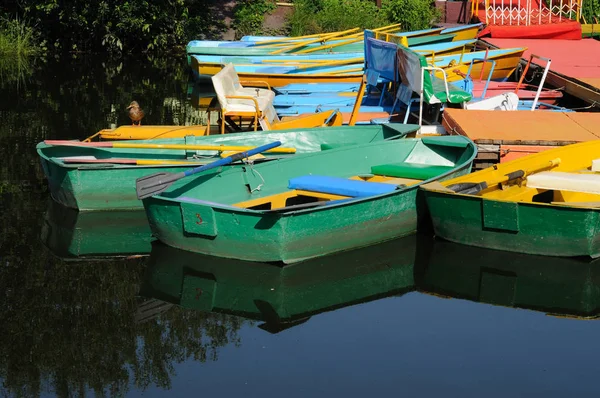 Multicolored Boats Slope — Stock Photo, Image