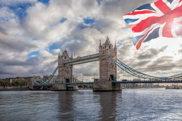 Berühmte Tower Bridge London Vereinigtes Königreich — Stockfoto
