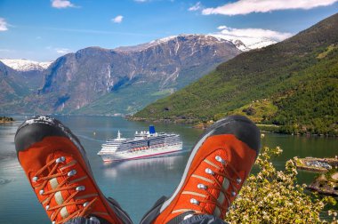 Cruise gemi ile yürüyüş ayakkabıları fiyort, Flam, Norveç