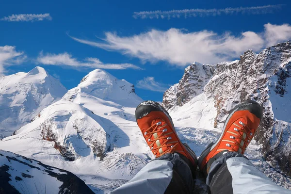 Alpes Suíços Com Botas Caminhada Área Zermatt Suíça — Fotografia de Stock