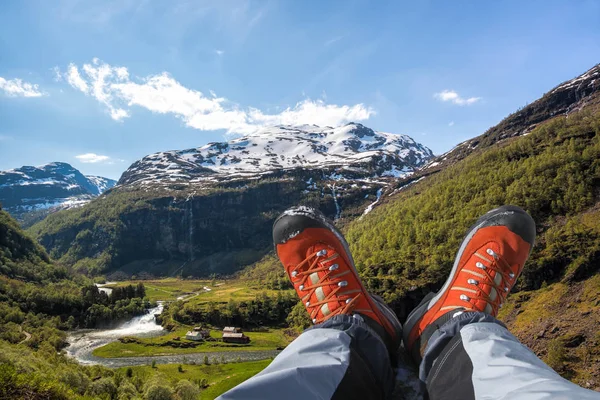 Botas Caminhada Contra Fiordes Noruega — Fotografia de Stock