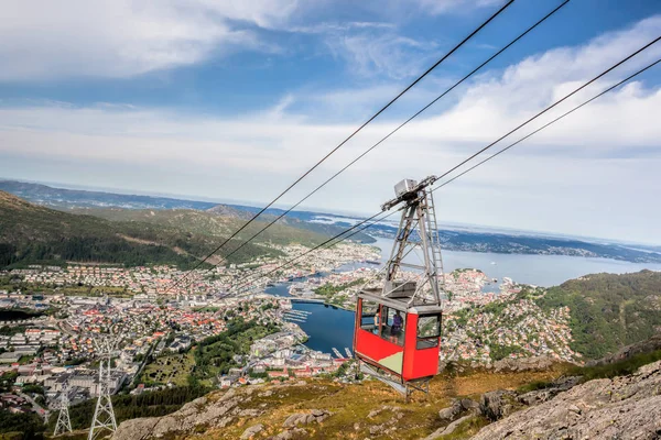 Ferrovia Por Cabo Ulriken Bergen Noruega Vistas Lindas Topo Colina — Fotografia de Stock