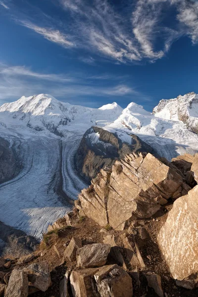 Ελβετικές Άλπεις Παγετώνες Κατά Της Μπλε Του Ουρανού Περιοχή Ζερμάτ — Φωτογραφία Αρχείου