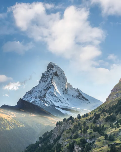 Matterhorn Contra Puesta Sol Los Alpes Suizos Zona Zermatt Suiza —  Fotos de Stock