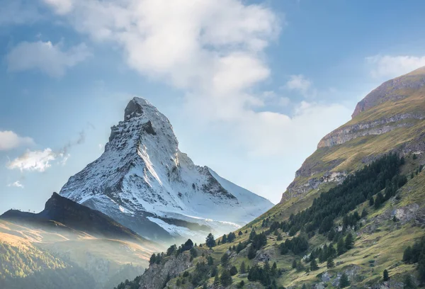 Matterhorn Contra Puesta Sol Los Alpes Suizos Zona Zermatt Suiza —  Fotos de Stock
